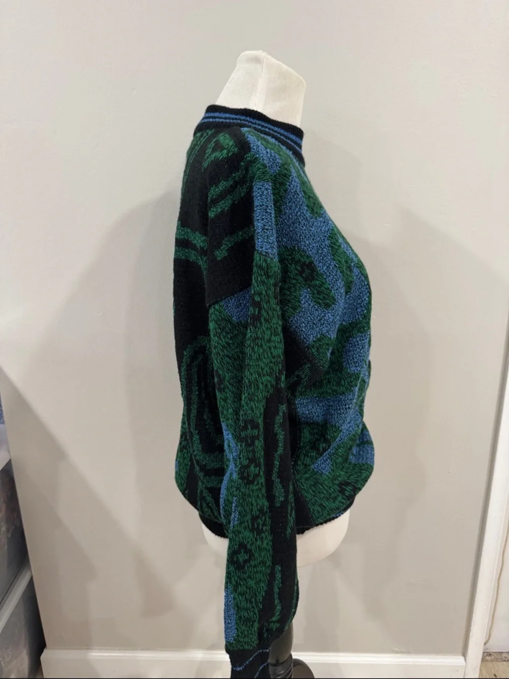 Vintage 80s City Streets green and blue artsy unique unisex pull-over sweater - Picture 3 of 5